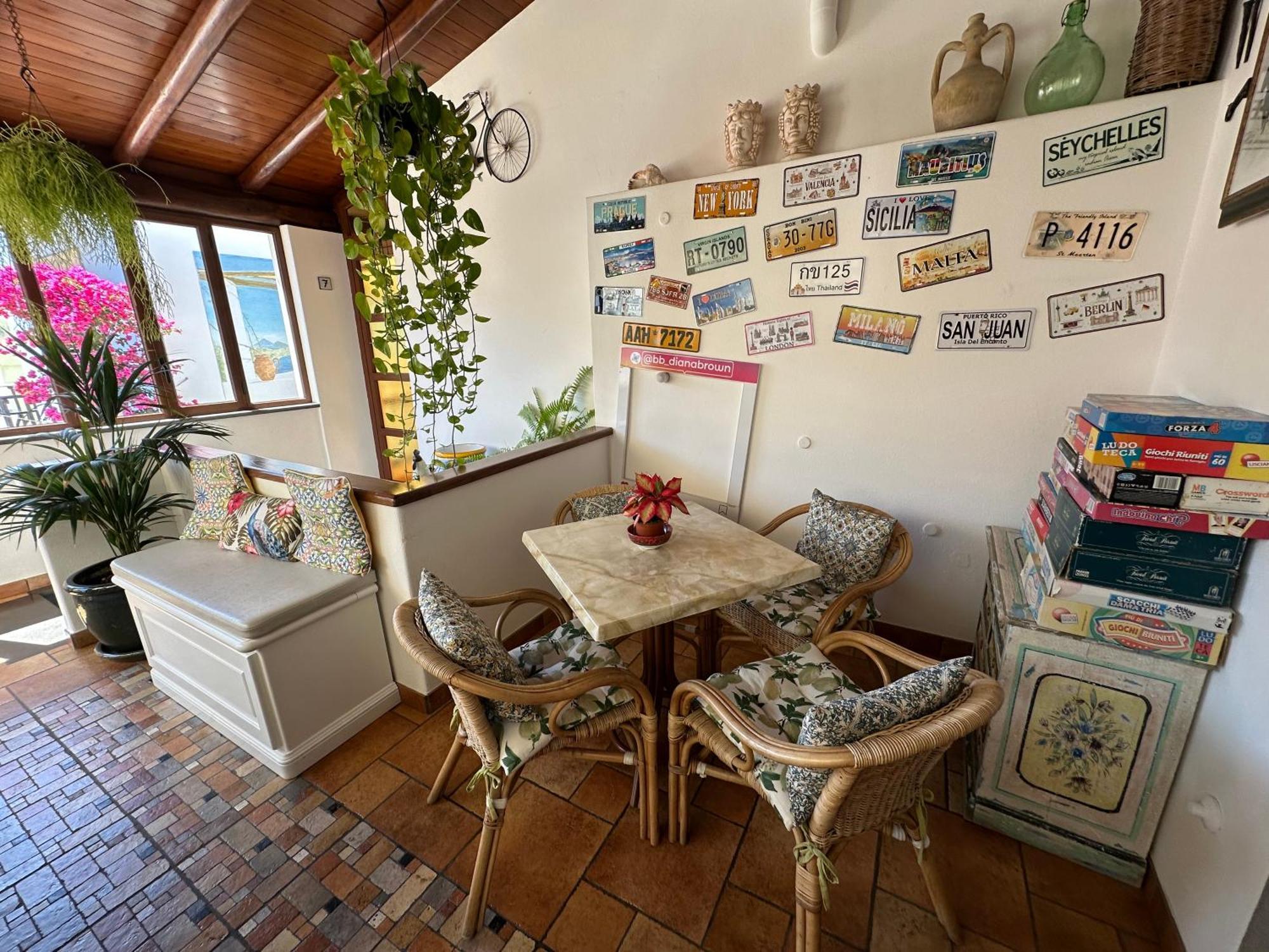 Diana Brown B&B Affittacamere Lipari  Exterior foto